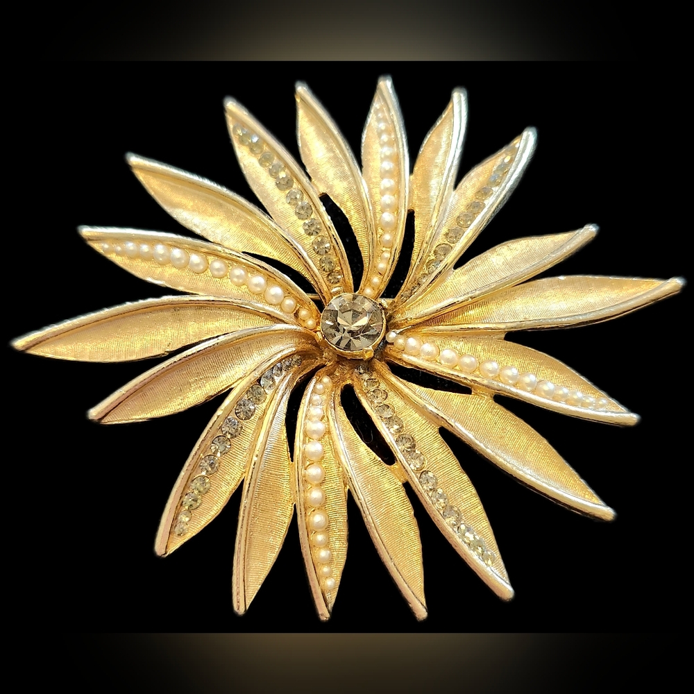 Vintage Art Arthur Pepper Starburst Brooch